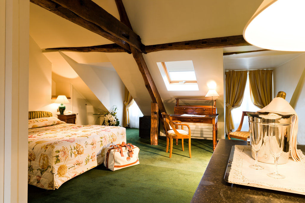 Dorsay 4* Paris